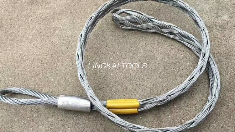 CEはグリップの網のソケットの接合部を引く光ファイバー ケーブル用具Opgwケーブルを渡しました