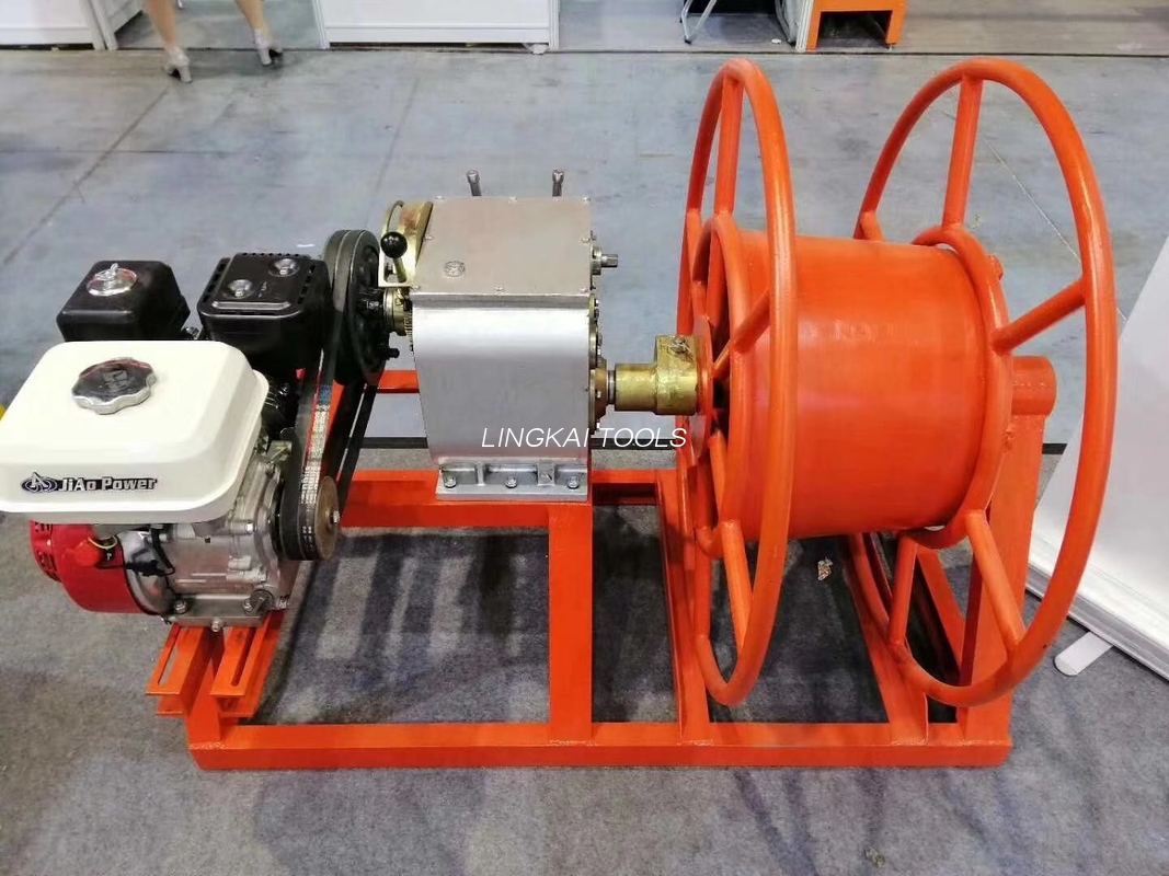 ウインチを引っ張る導体用エンジン電動巻き取りウインチ